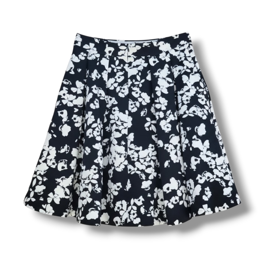 Cynthia Rowley Women's white and black floral skirt - xs